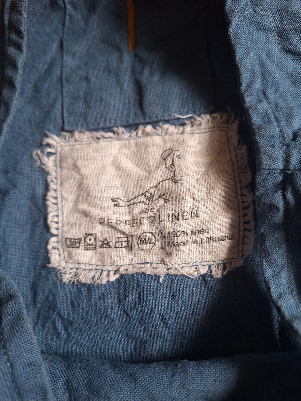 notPerfectLinen cropped bay indigo top m/l